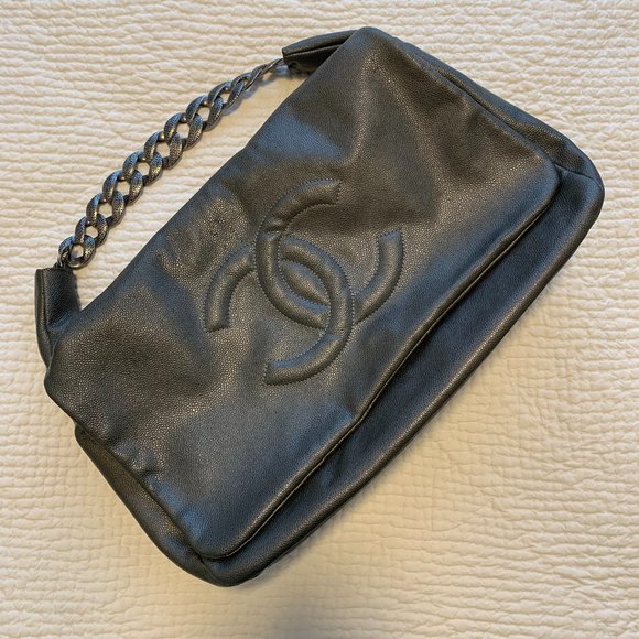 CHANEL BAG - METALLIC GREY LEATHER + SILVER HARDWARE - Picture 1 of 6